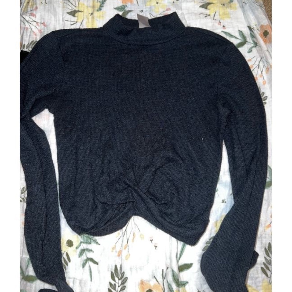 Hollister Black Long Sleeve Fitted Crop Top Size S
